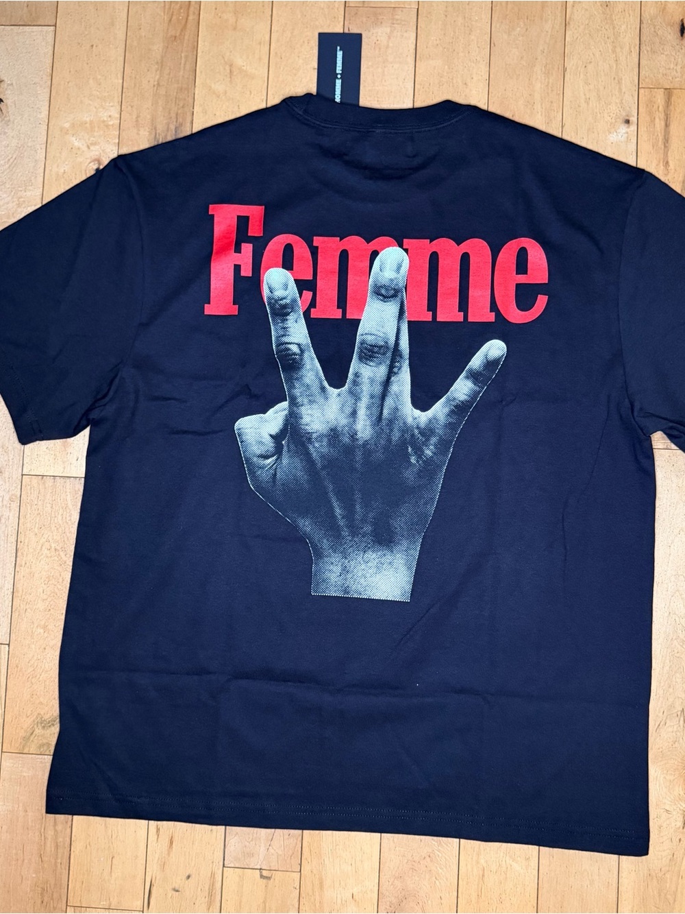 Homme + Femme Twisted Fingers Tee Black & Red Msrp $120 Men’s XL